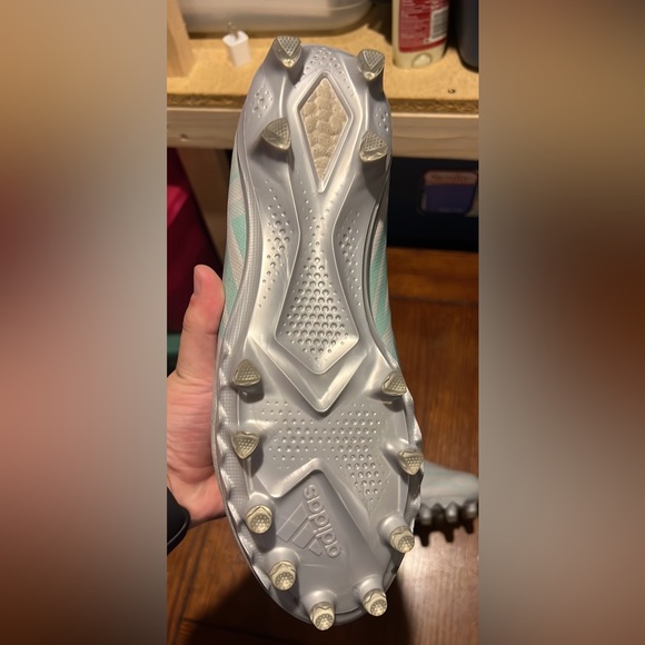 Adidas prim knit Cleat. Used 4 times did not fit right on the feet. No box. - Picture 2 of 2